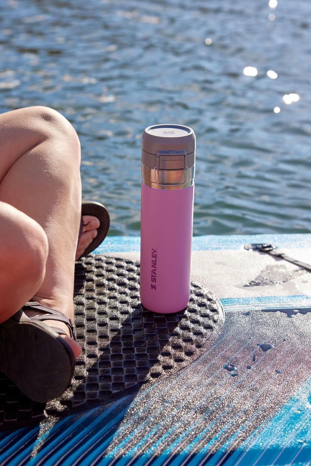 Botella de Agua Stanley Lila 2.0 Aislada en Acero Inoxidable para Viajes y Deportes