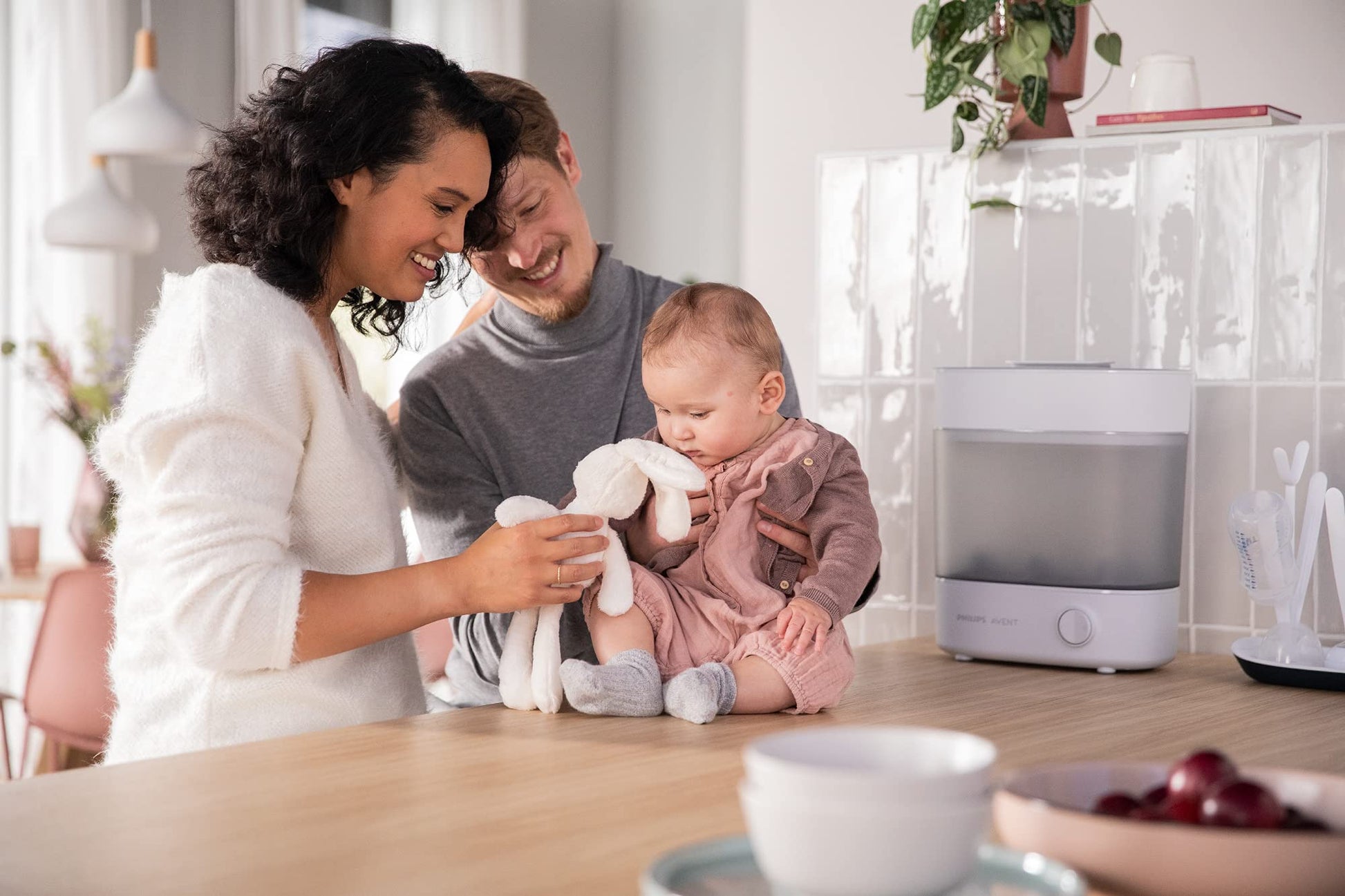 Philips Avent Esterilizador Eléctrico a vapor Advanced │Esteriliza y Almacena │SCF291/00