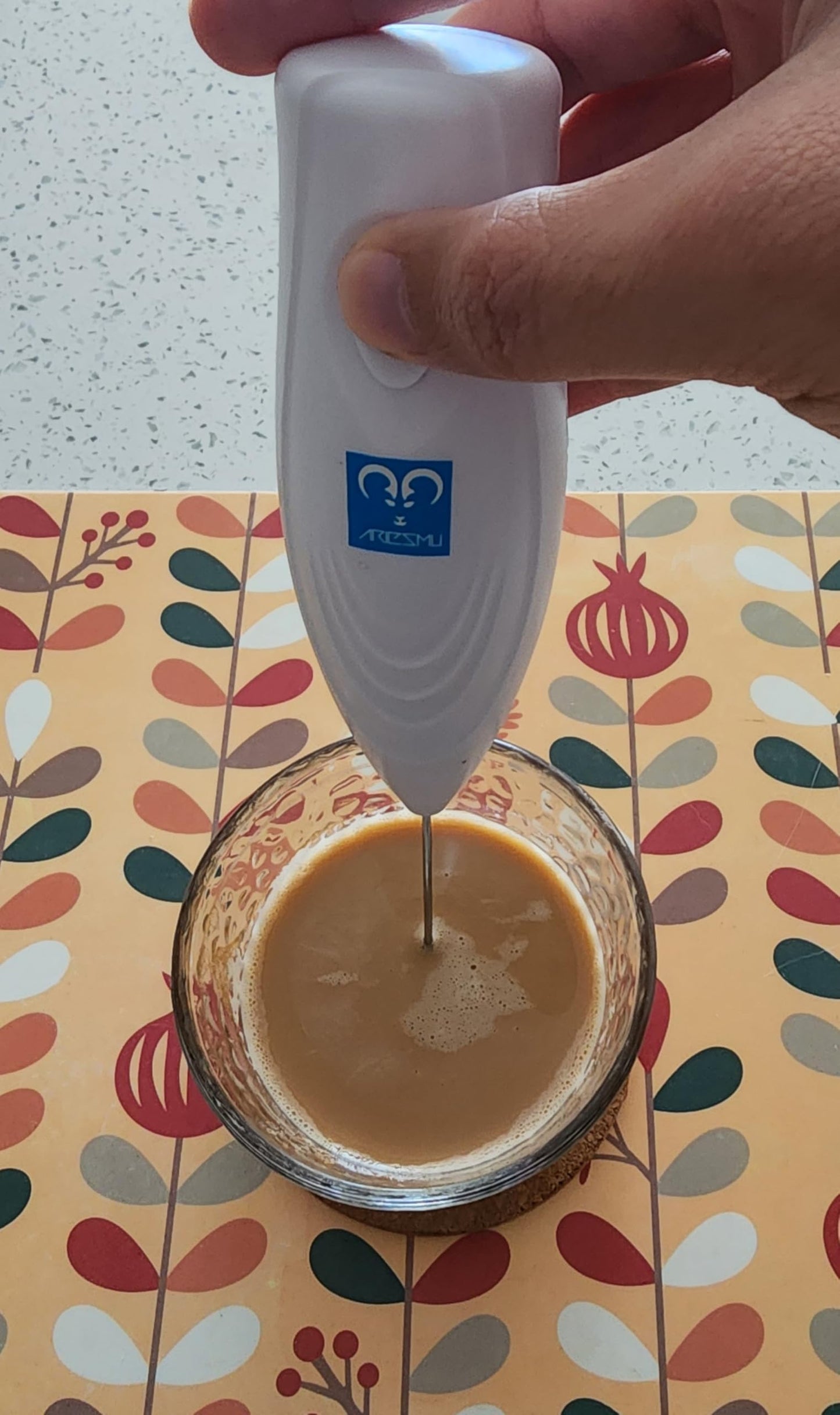 Espumador de Leche Eléctrico Blanco con Pilas