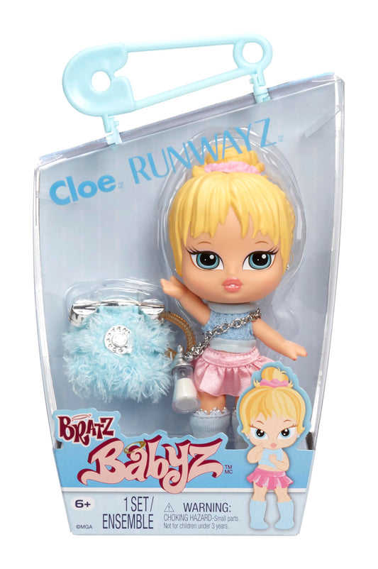 Bratz Muñeca Babyz Runwayz - Cloe - Coleccionable con Accesorios - Incluye un Collar Que Funciona como Llavero - Regalo Ideal para Niñas