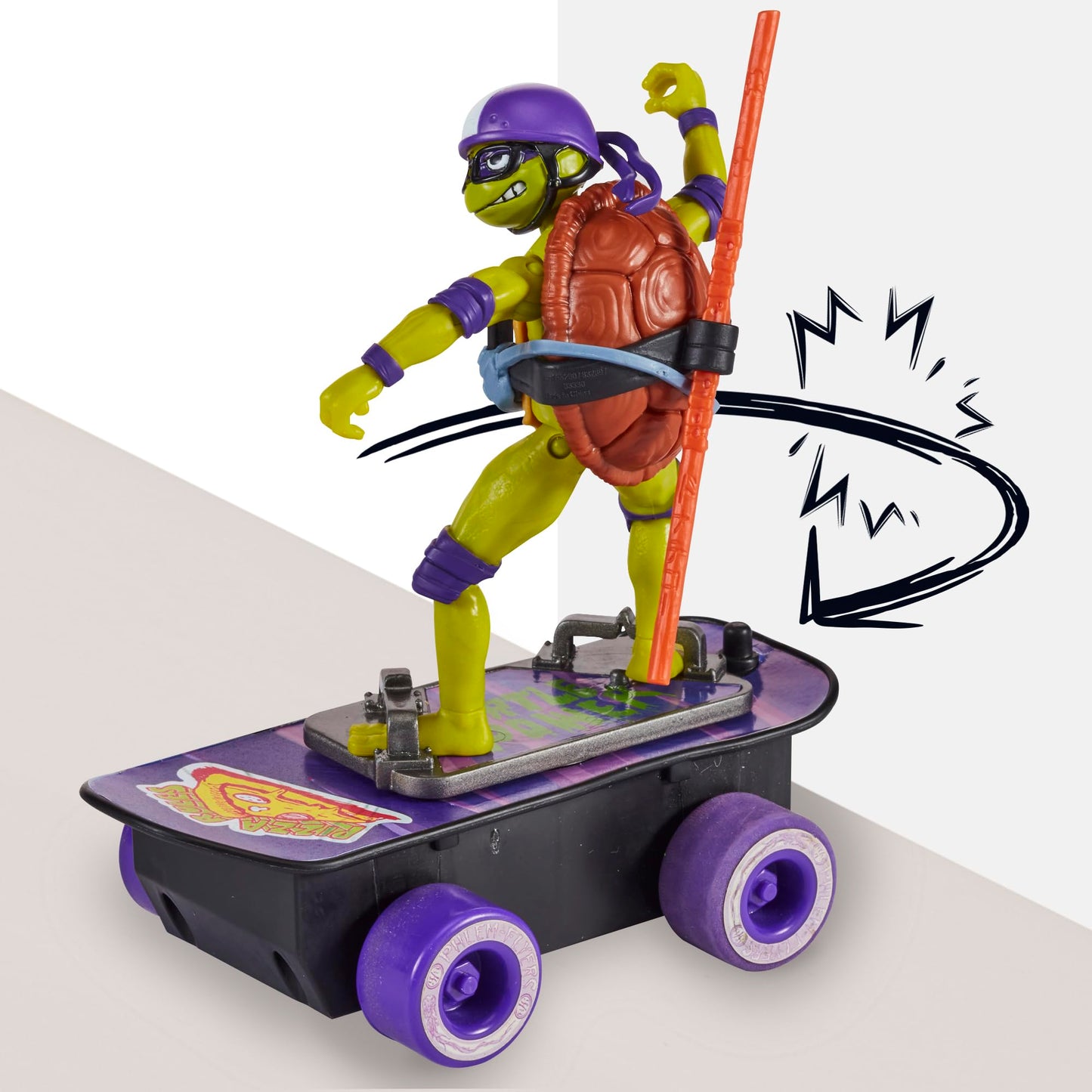 Figura de Acción Teenage Mutant Ninja Turtles de Playmates Toys Verde con Monopatín y Accesorios