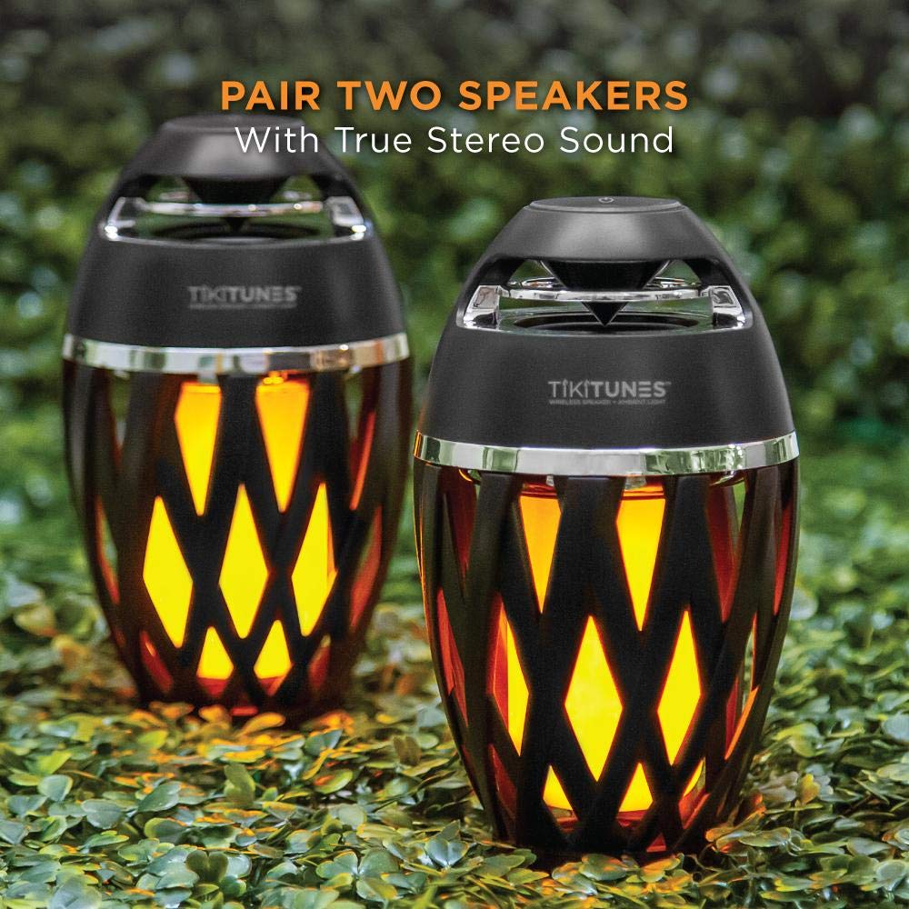 Limitless Innovations TikiTunes - Altavoz inalámbrico Bluetooth portátil (Paquete) con Poste Ajustable de 40 Pulgadas y estaca de Tierra, Color Negro