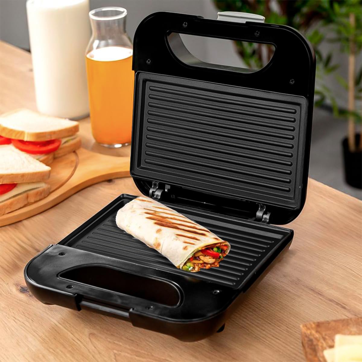 Sandwichera Eléctrica Antiadherente Negro con Patas Antiderrapantes y Asa Termoaisladora