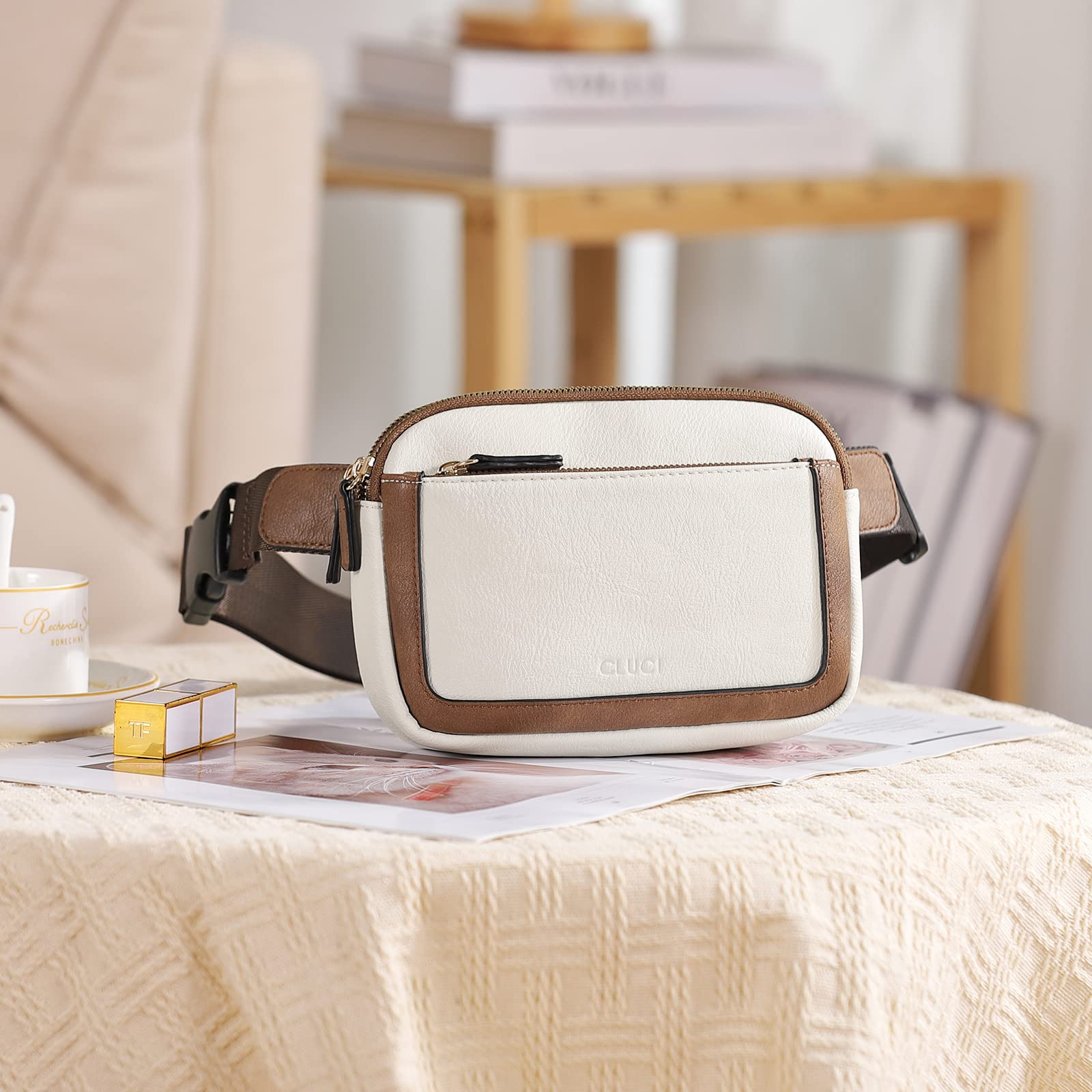 CLUCI - Riñonera para mujer, mini bolso cruzado en todas partes, correa ajustable, piel vegana, riñonera para mujer, A-0 Blanco roto con café, Una talla