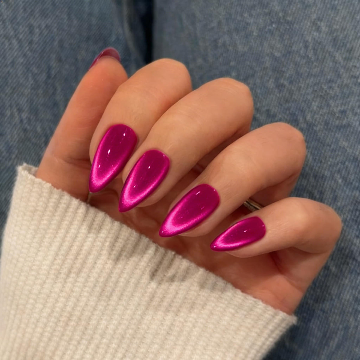 SXVME Uñas postizas de gel suave con acabado cromado esmaltado para mujer, reutilizables, color rosa intenso, 30 unidades.