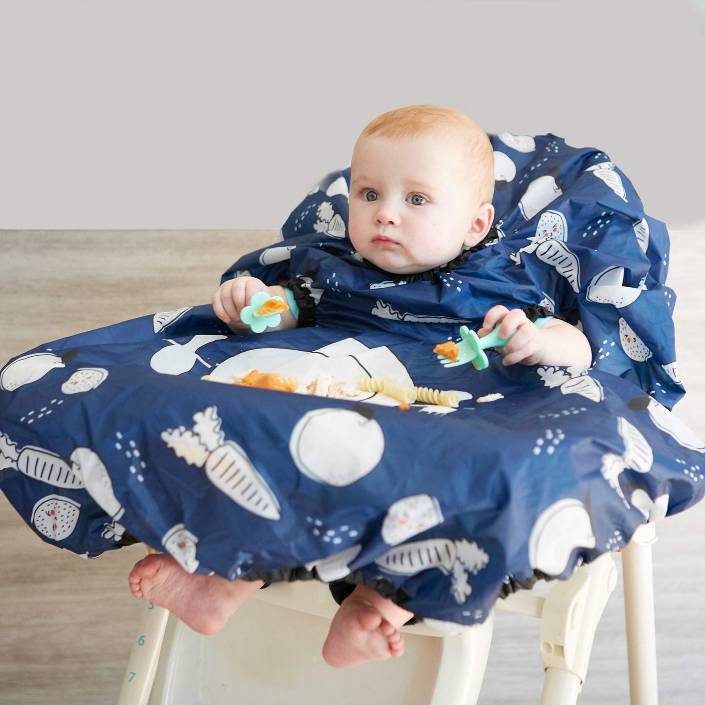 The GRABEASE Allover babero está diseñado para hacer que la autoalimentación sea una brisa para padres e hijos, Marino