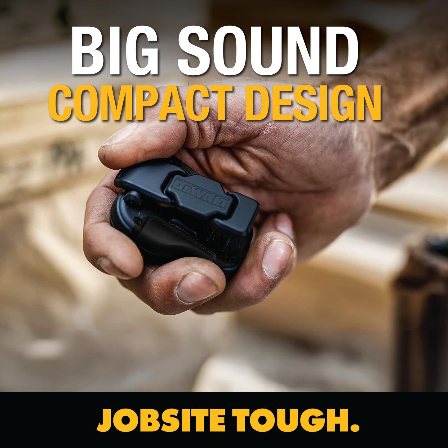 DEWALT Altavoz Portátil Bluetooth - Altavoz inalámbrico Bluetooth con Clip magnético (Negro)
