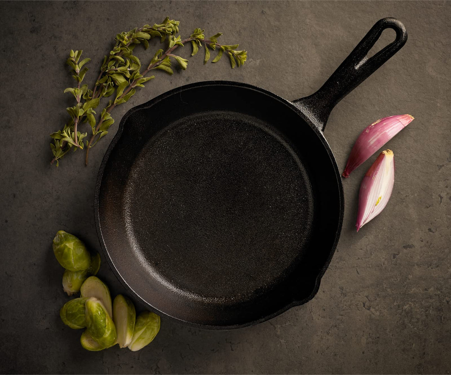 Sartén de Hierro Fundido Mercer Culinary Negro Presazonada 8 Pulgadas