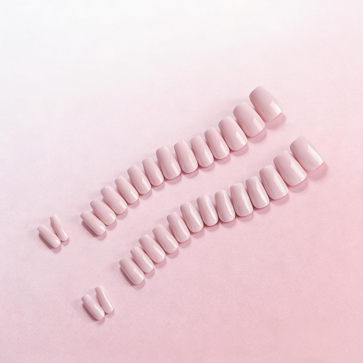 SXVME Uñas postizas cortas a presión, color rosa pálido, con pegamento, uñas postizas brillantes, cuadradas, de gel suave natural para mujer, reutilizables, 30 unidades