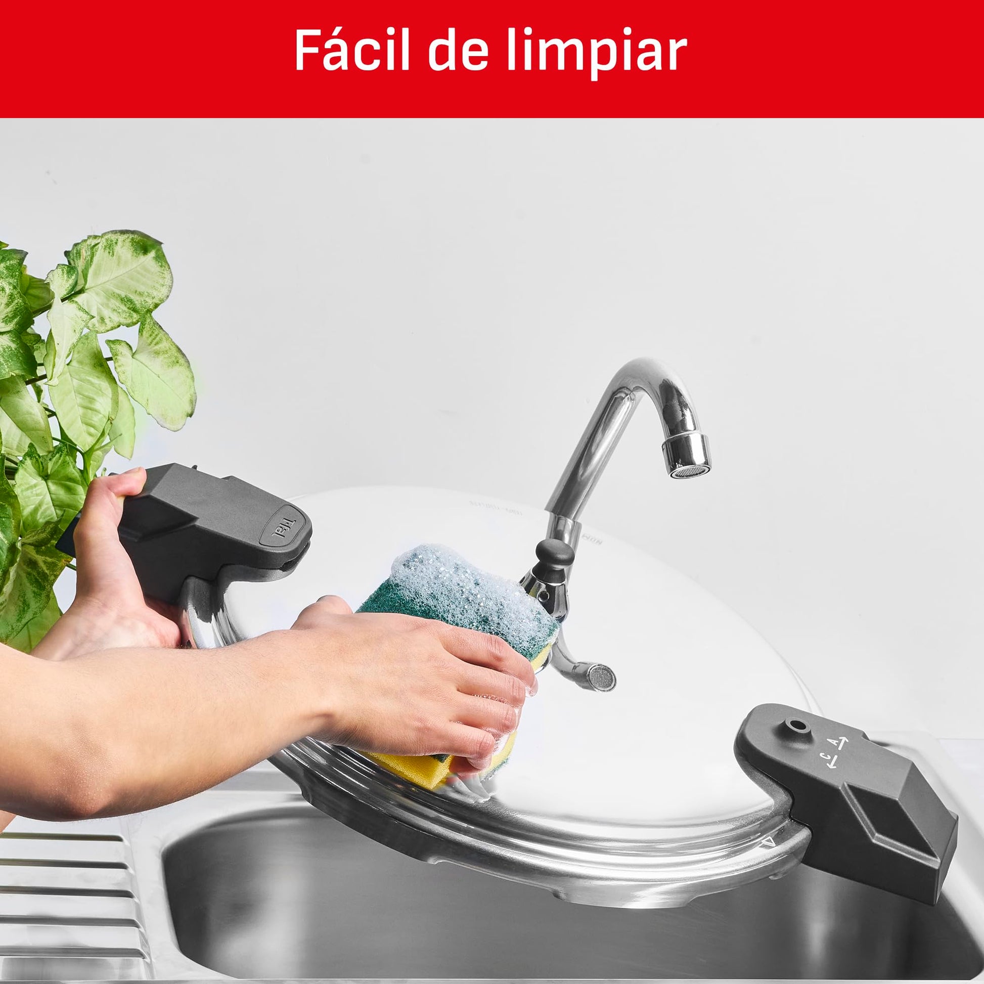 Olla Express T-fal Plateada 12 L con Cinco Sistemas de Seguridad