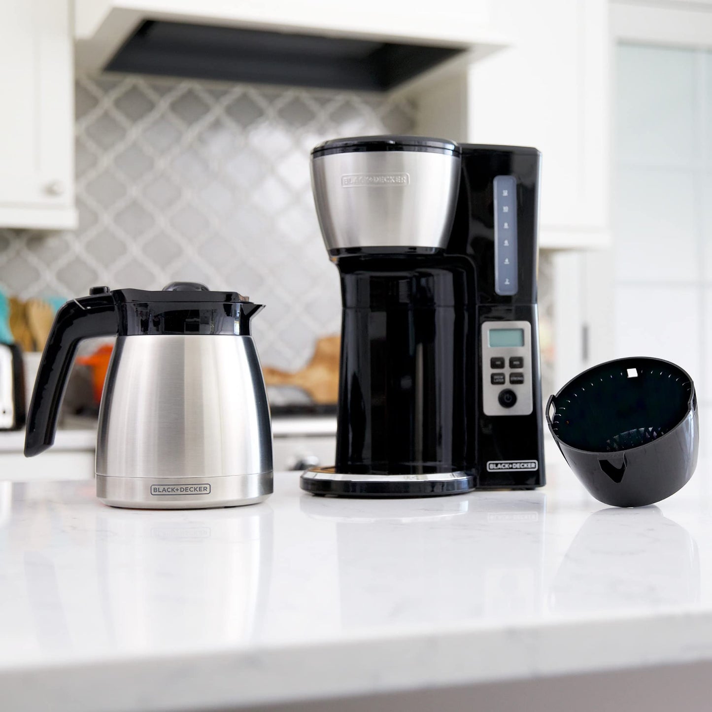 Cafetera BLACK+DECKER Automática Jarra Térmica de acero. 12 Tazas