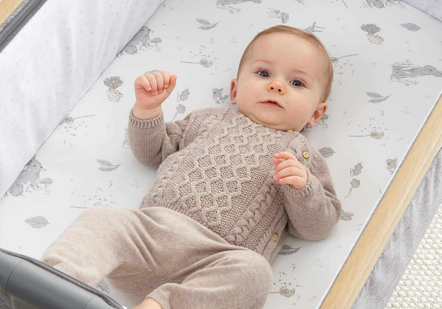 Tutti Bambini - Paquete de iniciación para cuna | 2 sábanas bajeras para cuna con una colcha entrelazada