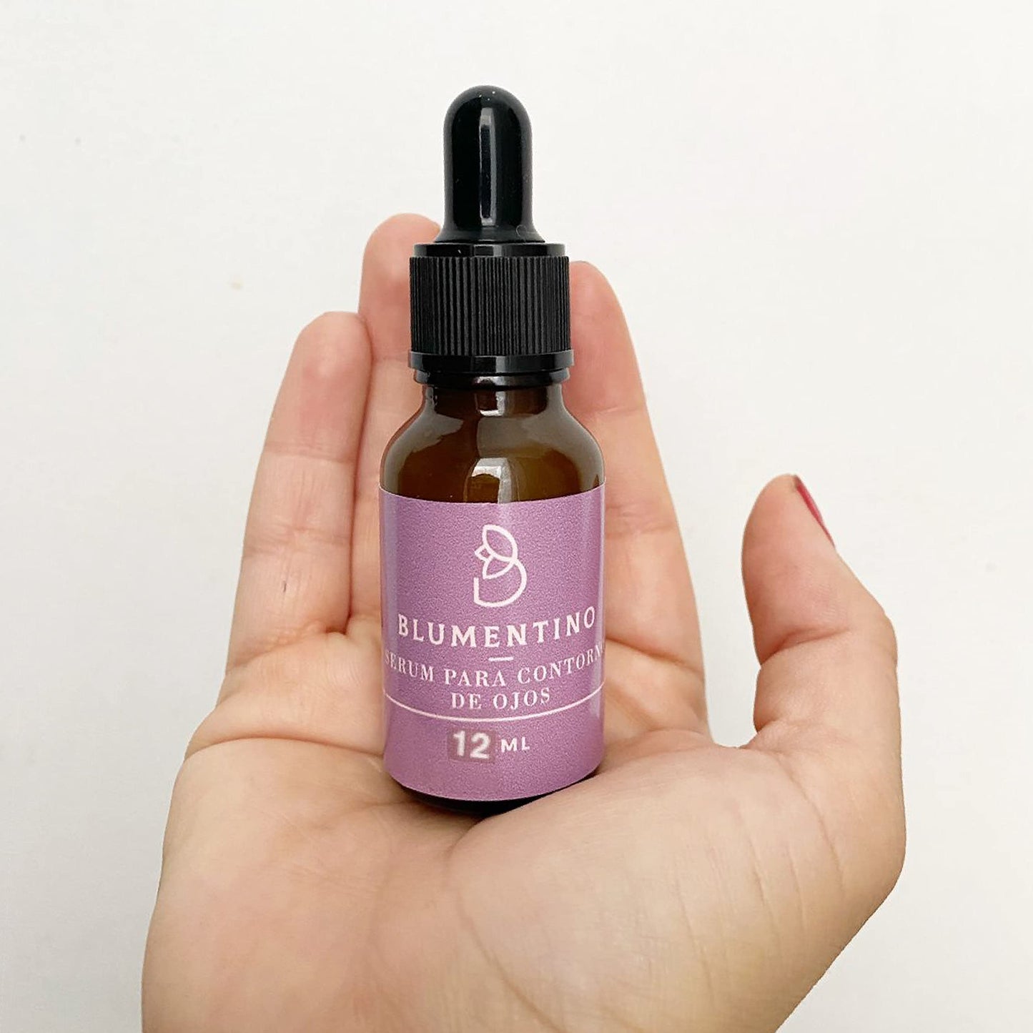 BLUMENTINO - Serum De Contorno De Ojos Unisex - Disminuye visiblemente la hinchazón y apariencia de ojeras - Rellena arrugas, da un efecto tensor inmediato y suaviza el área debajo de los ojos - 12ml.