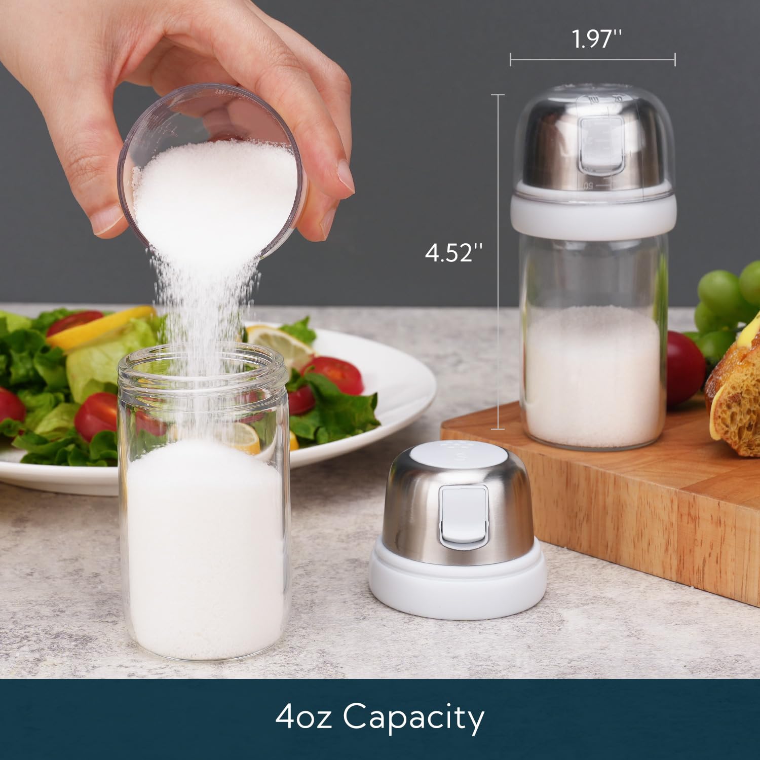 KTCHENDAO - Salero de vidrio 2 en 1 con boquilla lateral para verter la tapa, tapa integrada para ralentizar la humedad con marcas de mearsuring, elegante dispensador de sal de vidrio borosilicato