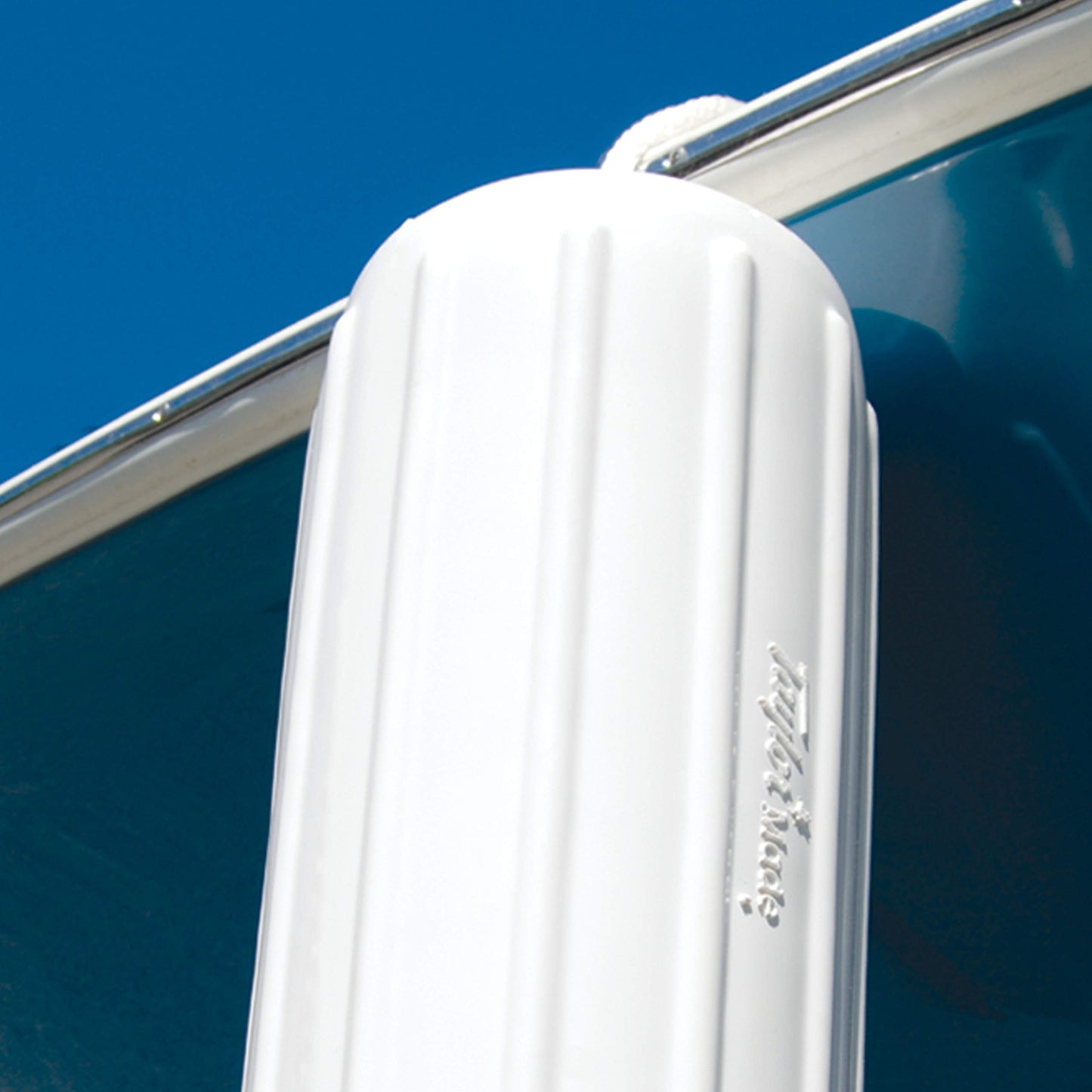 Parachoques Inflable de Vinilo TaylorMade Big B Blanco con Tubo Central para Botes