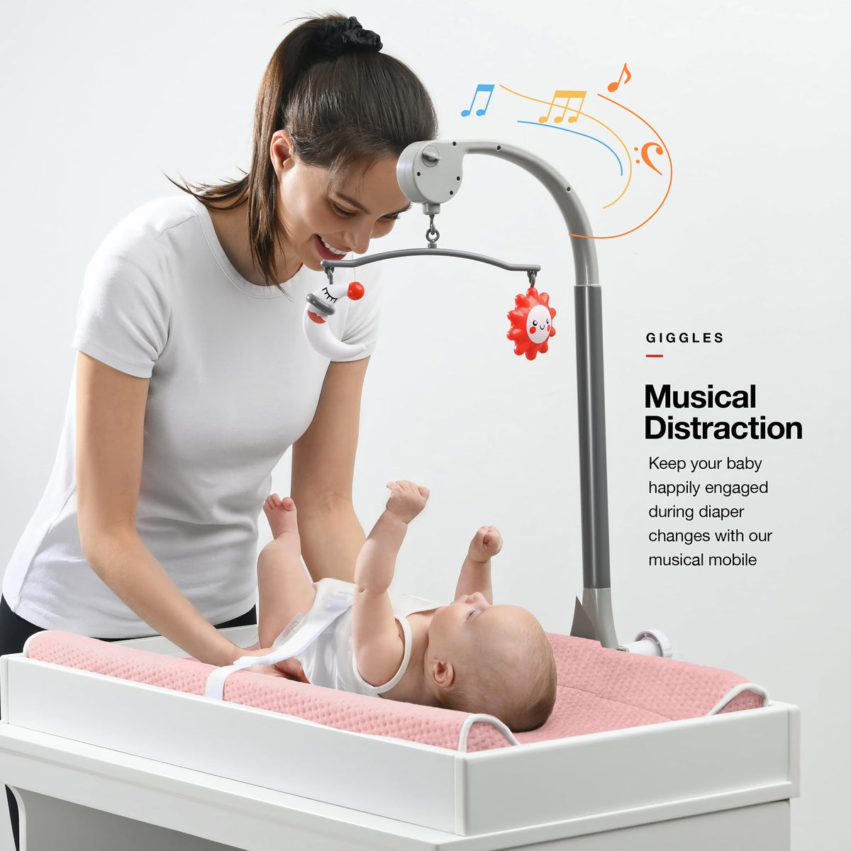 Cambiador – Cambiador de espuma contorneado para bebé para cambiador, cambiador de pañales impermeable, incluye funda antideslizante, suave, extraíble y lavable, barra de juguete portátil con modo