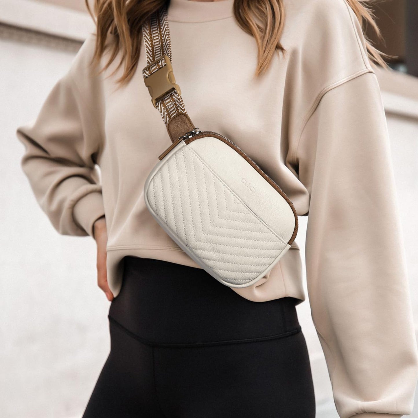 CLUCI - Riñonera para mujer, mini bolso cruzado en todas partes, correa ajustable, piel vegana, riñonera para mujer, A-1 Beige, Una talla