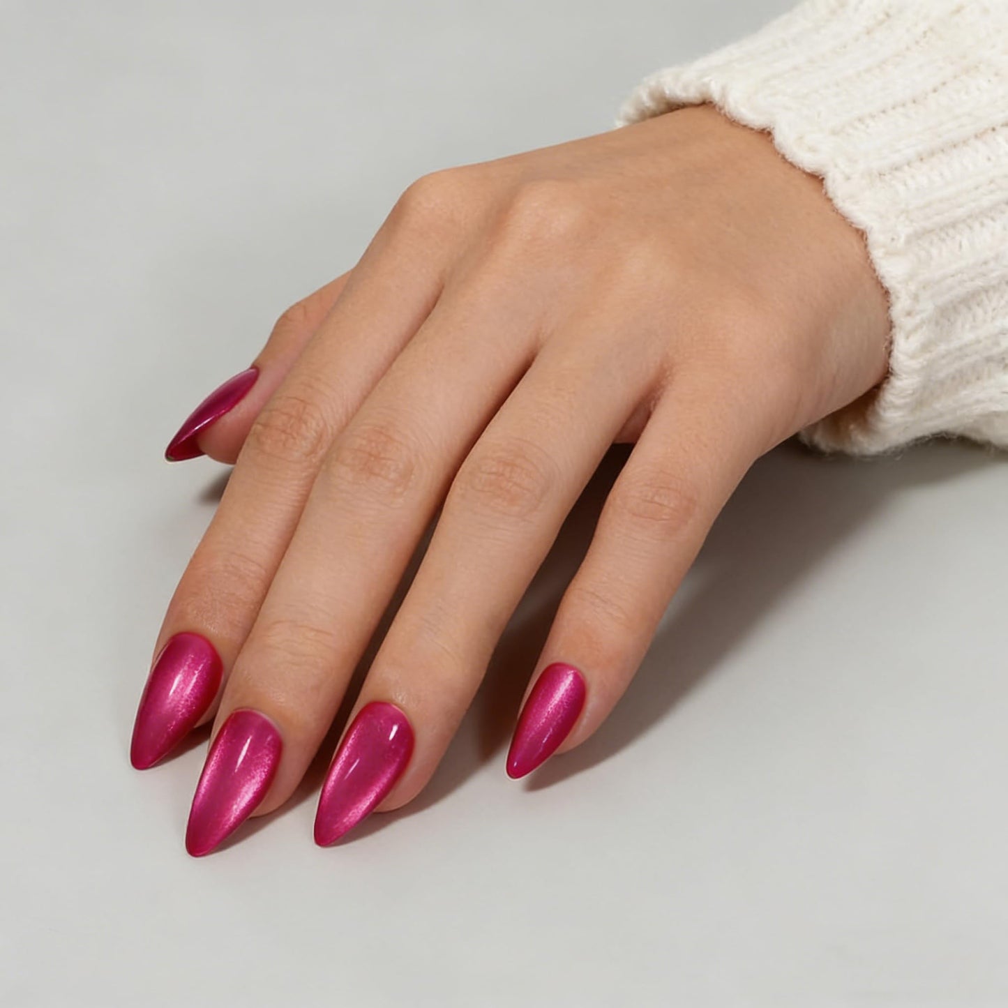 SXVME Uñas postizas de gel suave con acabado cromado esmaltado para mujer, reutilizables, color rosa intenso, 30 unidades.