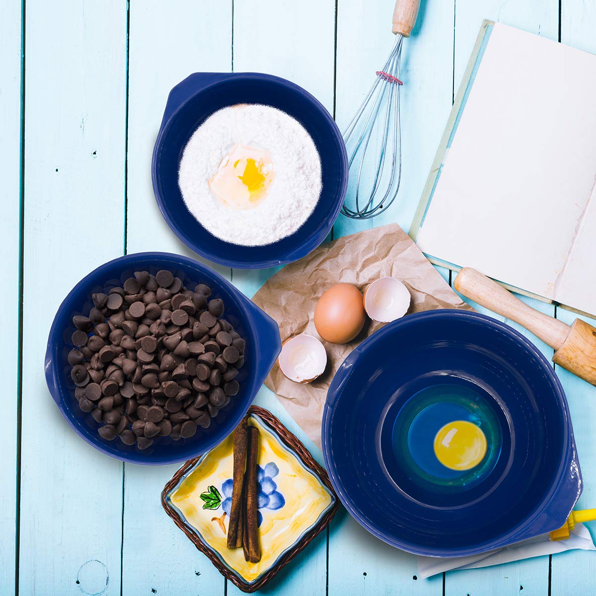 Glad Cuencos para mezclar con boquilla de vertido, juego de 3, diseño de anidación que ahorra espacio, antideslizantes, sin BPA, aptos para lavaplatos, suministros de cocina y horneado, color azul