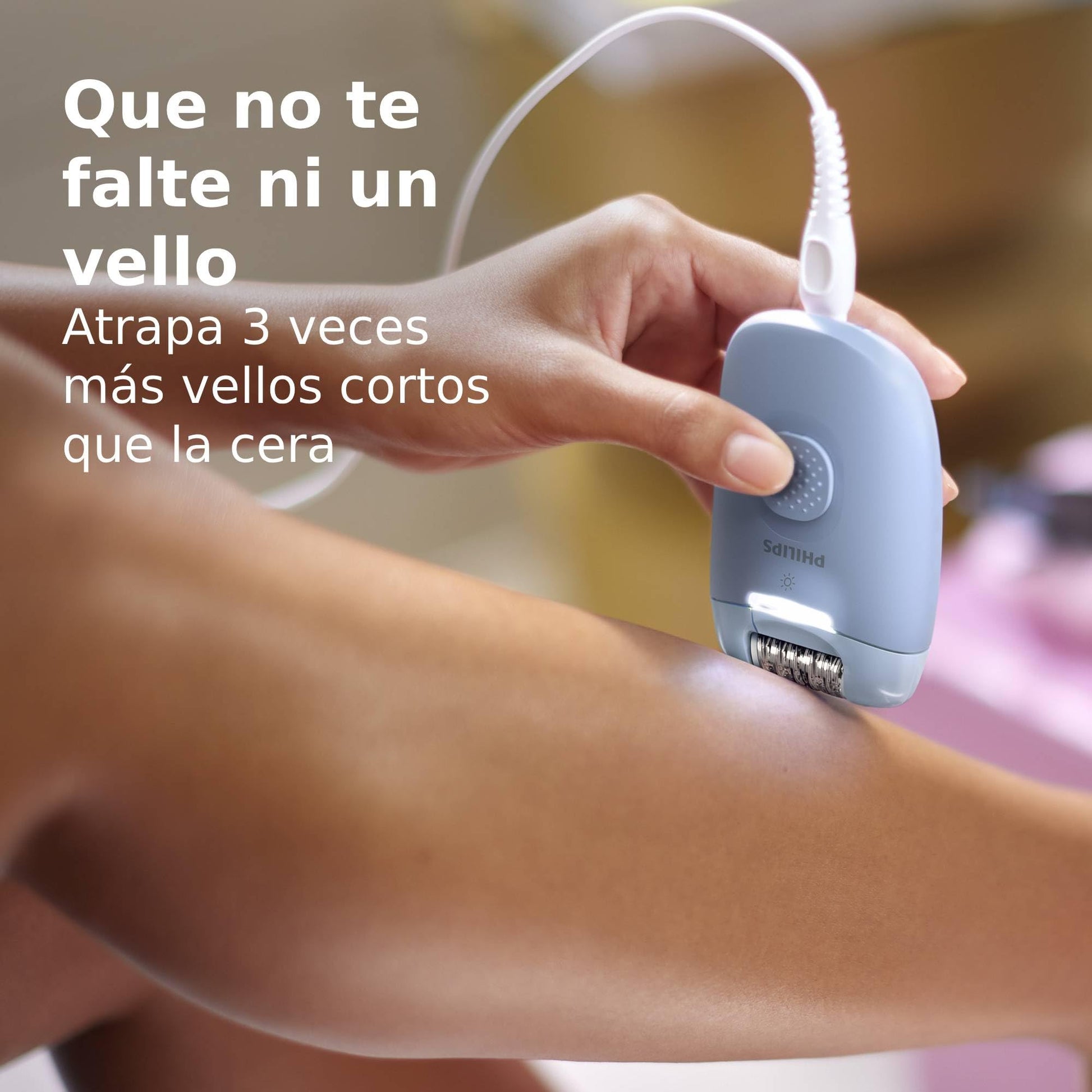 Depiladora y Rasuradora Philips Series 4000 Blanca con Cable y 4 Accesorios para el Cuerpo y Zonas Sensibles