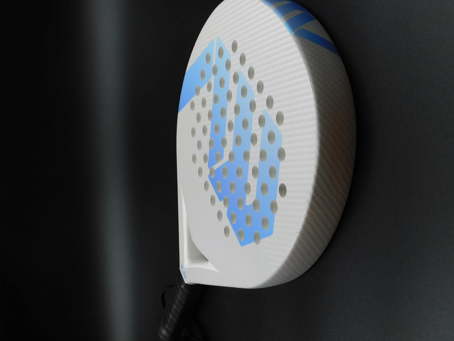 AW DEPORTES Pala de Padel con Superficie 100% Fibra de Carbono y Tecnología de Núcleo de Espuma EVA, Peso 360 gr