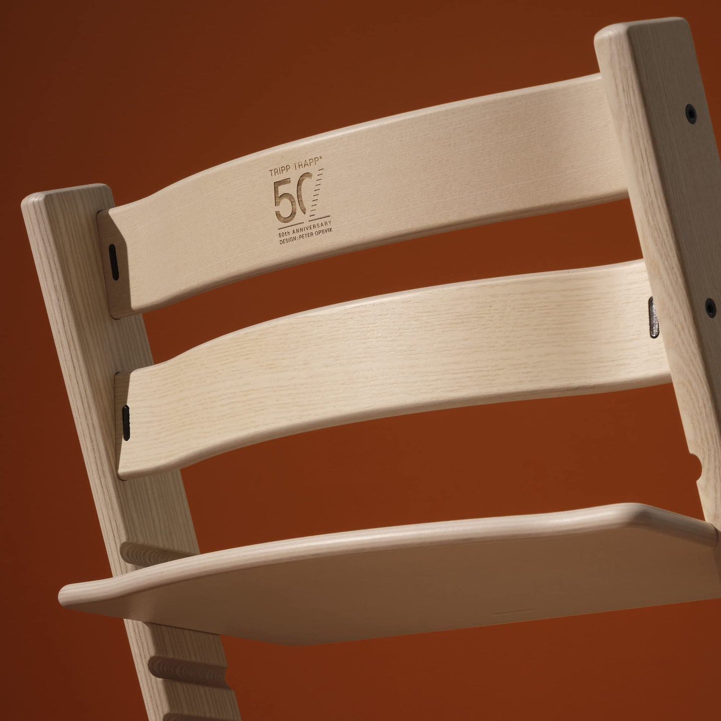 Silla Tripp Trapp de Stokke, Silla ajustable, evolutiva para recién nacidos, niños y adultos - Práctica, cómoda y ergonómica - Diseño atemporal (Fresno Blanco)