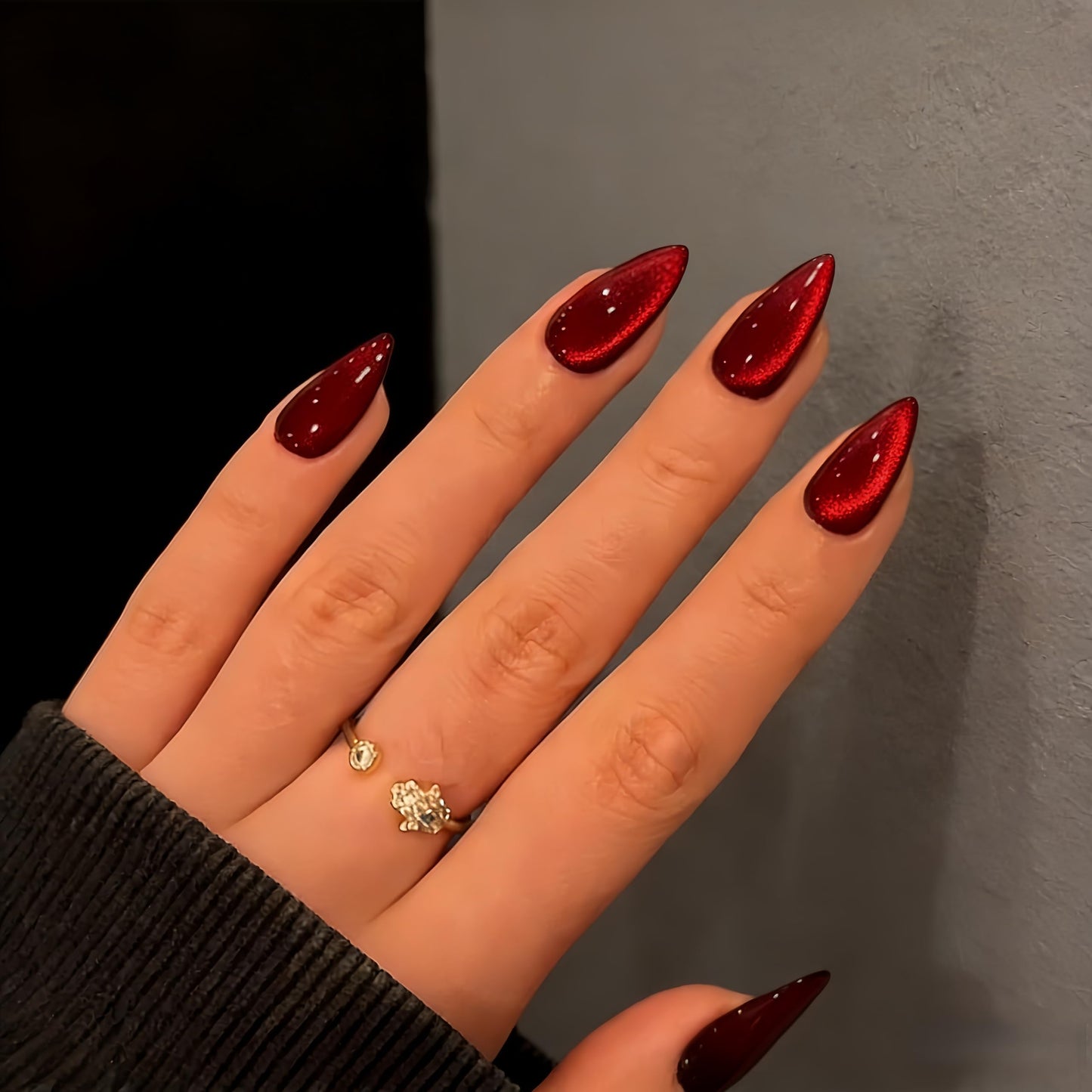 SXVME Uñas postizas Cat Eye en color almendra, hechas a mano, de grosor medio, en cromo burdeos y rojo, para mujer, para fiestas de cumpleaños, reutilizables, con purpurina esmaltada, 15 tamaños, 30 u