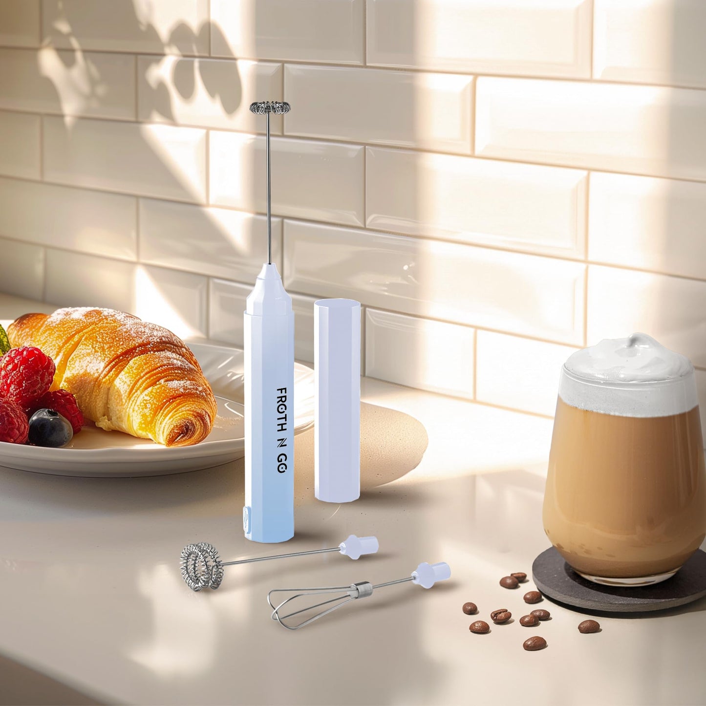 Espumador de Leche Zulay Blanco Recargable 3 en 1 con Funda y Cargador USB-C