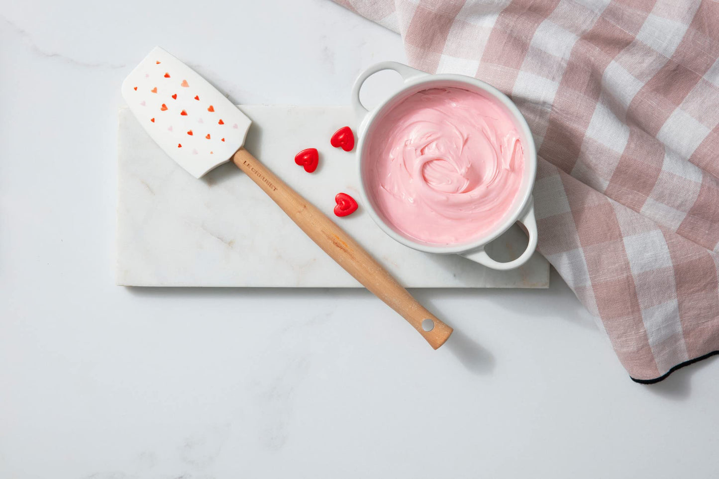 Le Creuset Cocotte redondo de gres pequeño, 14 onzas, blanco