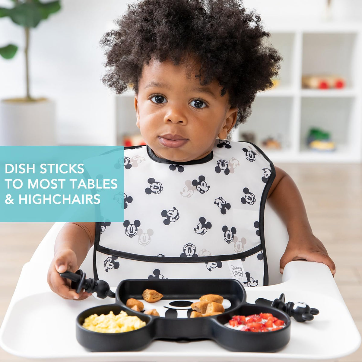 Bumkins Disney Mickey Mouse - Dispositivo de agarre de silicona, para entrenamiento de 6 meses, base de succión, 100% silicona apta para alimentos, apto para horno, microondas, congelador y lavaplatos