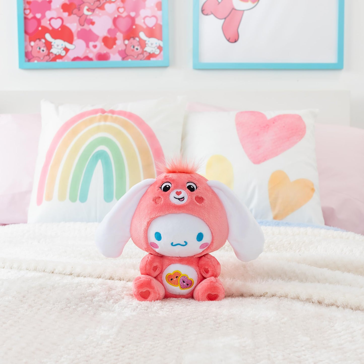 Care Bears Cinnamoroll Dressed As Love-a-Lot Bear 8 Pulgadas de Felpa de tamaño Divertido, Rosa, Suave, abrazable Mejor - Bueno para niñas y niños, empleados, coleccionistas, a Partir de 4 años