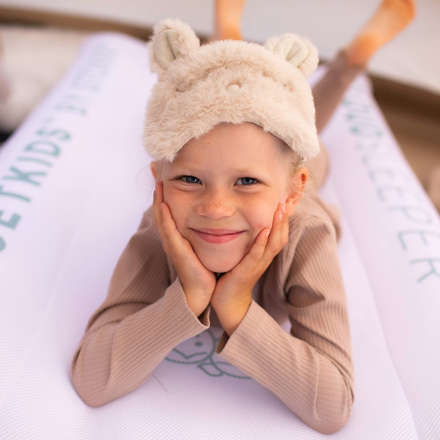 Stokke JetKids by CloudSleeper - Cama Hinchable de Viaje para niños - con Bomba de Aire integrada, Funda de Malla Transpirable y Protectores - Fácil de Limpiar - A Partir de los 3 años