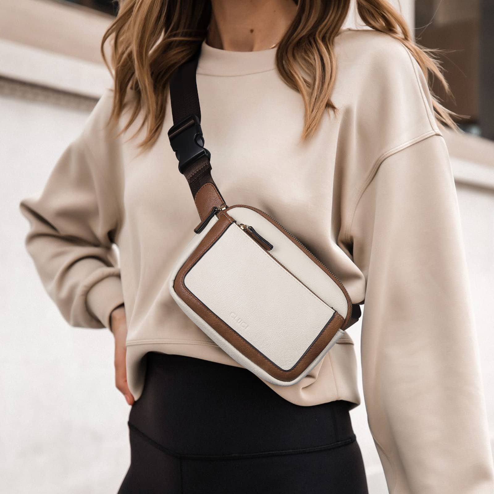 CLUCI - Riñonera para mujer, mini bolso cruzado en todas partes, correa ajustable, piel vegana, riñonera para mujer, A-0 Blanco roto con café, Una talla