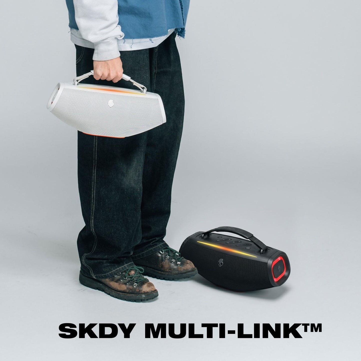 Skullcandy Barrel Mini altavoz inalámbrico Boombox, Bluetooth 5.3, impermeable IPX7, batería de 12 horas, luces LED, multienlace, altavoz portátil para exteriores con verdadero estéreo inalámbrico