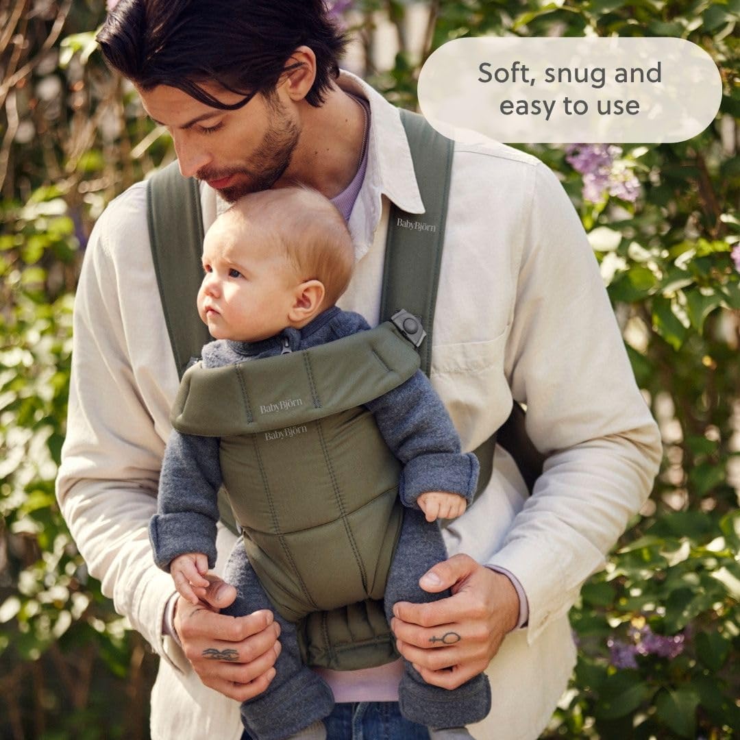 BabyBjörn Canguro Portabebé Mini, Tejido, Verde oscuro | Para recién nacidos, de 0 a 12 meses (3.2–11 kg), ergonómico y fácil de usar