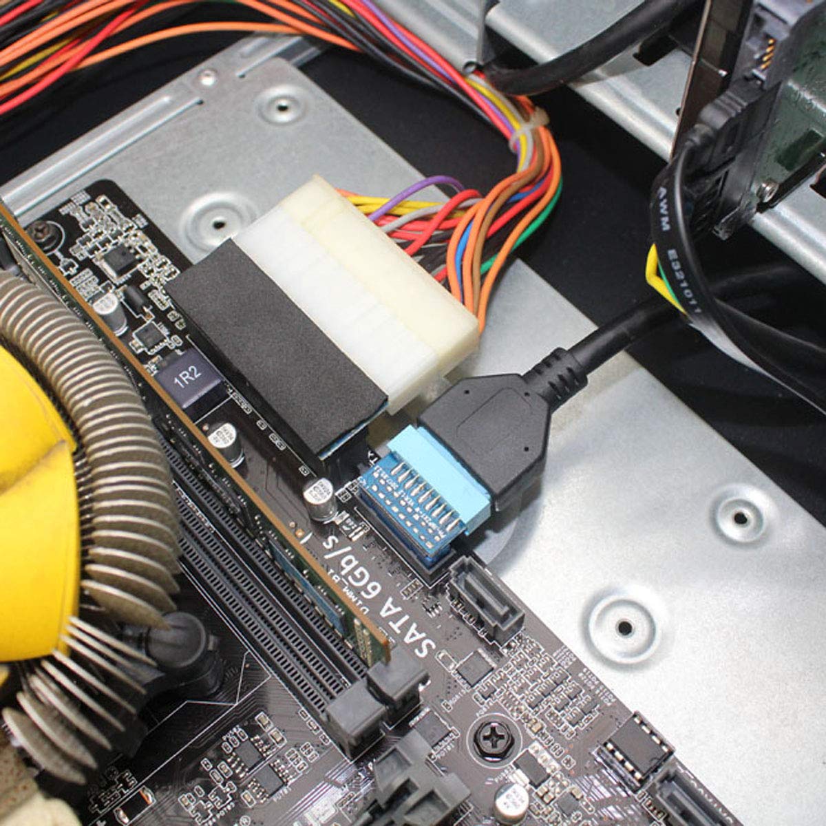 Adaptador de Extensión USB 3.0 cablecc Ascendente y Descendente 90 Grados para Placa Base