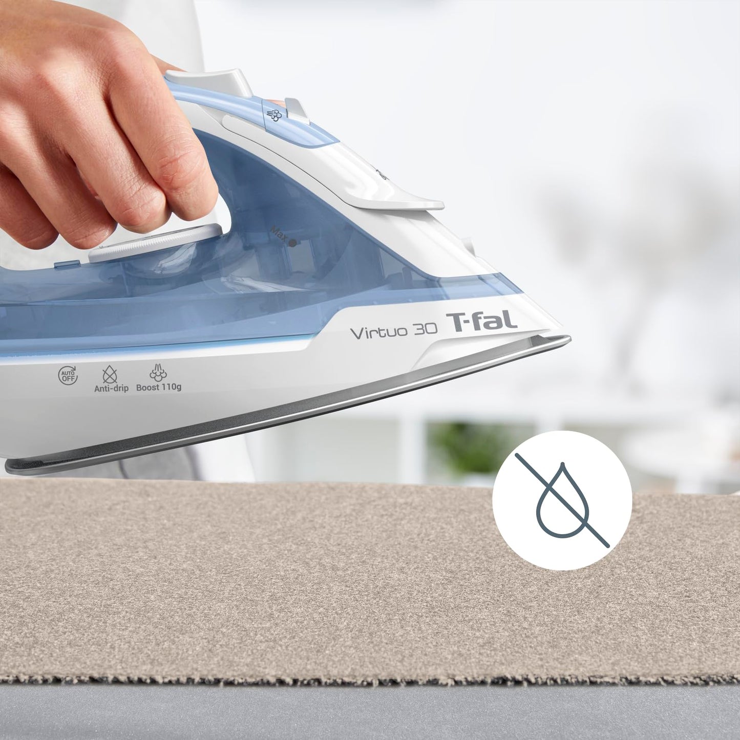 Plancha de Vapor T-fal Blanca Azul Virtuo 30 con Auto Apagado y Suela de Cerámica XL