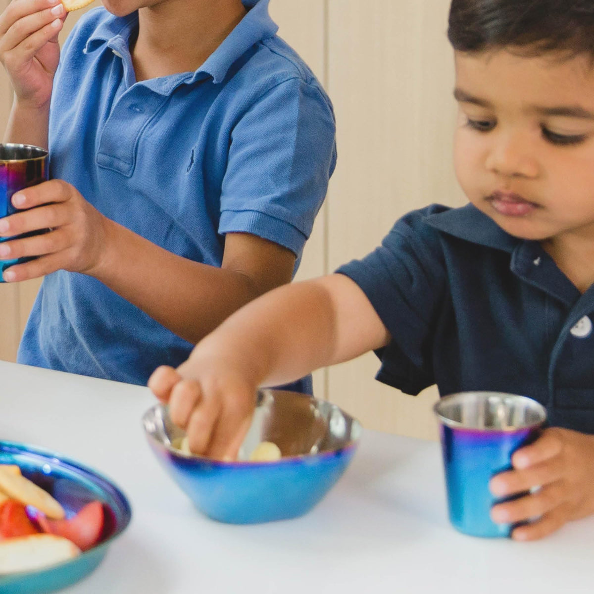 Ahimsa - Cuencos de acero inoxidable para niños, 12 onzas, azul, juego de 4