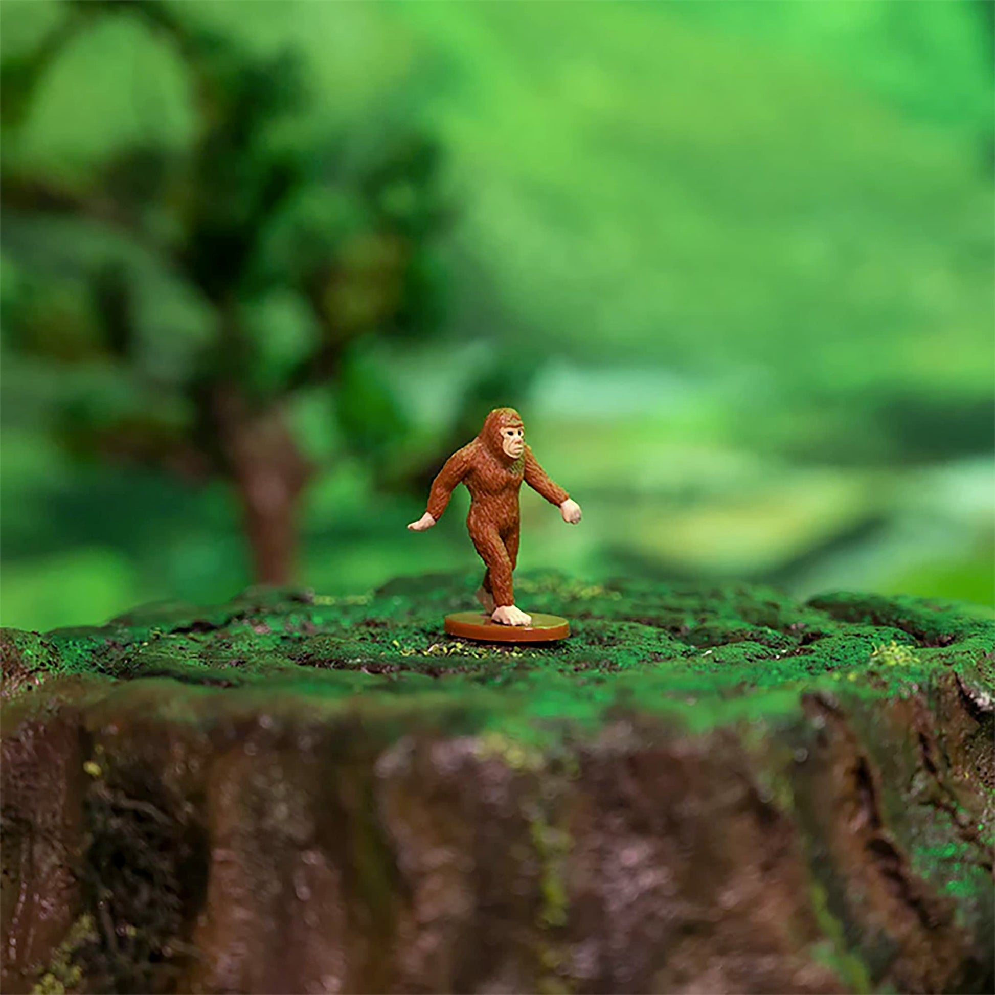 Paquete de Figuras Archie McPhee Itty Bitty Bigfoot