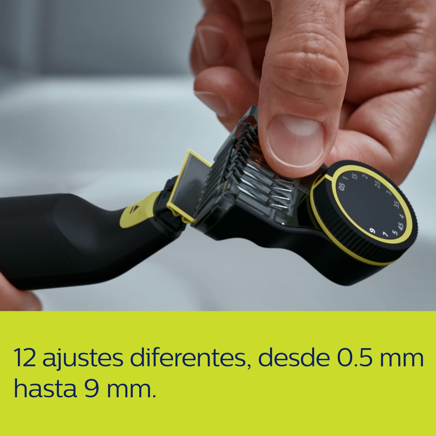 Philips OneBlade Pro Rasuradora y Afeitadora eléctrica para hombre| Recortadora, Perfiladora y Afeitadora para cualquier longitud de vello| en seco y húmedo| con peine ajustable de 12 longitudes | QP6530/15