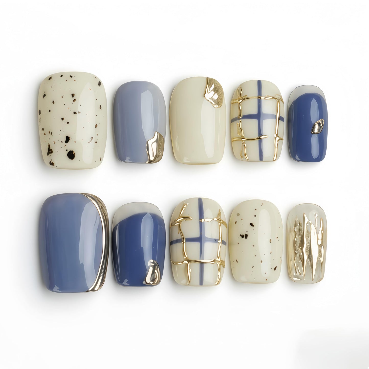 Fine Point Uñas postizas de acrílico cortas, cuadradas, a cuadros en azul bebé y crema, hechas a mano, con calidad de salón, con lámina dorada, cuadrícula y diseño moteado. Elegantes y reutilizables,