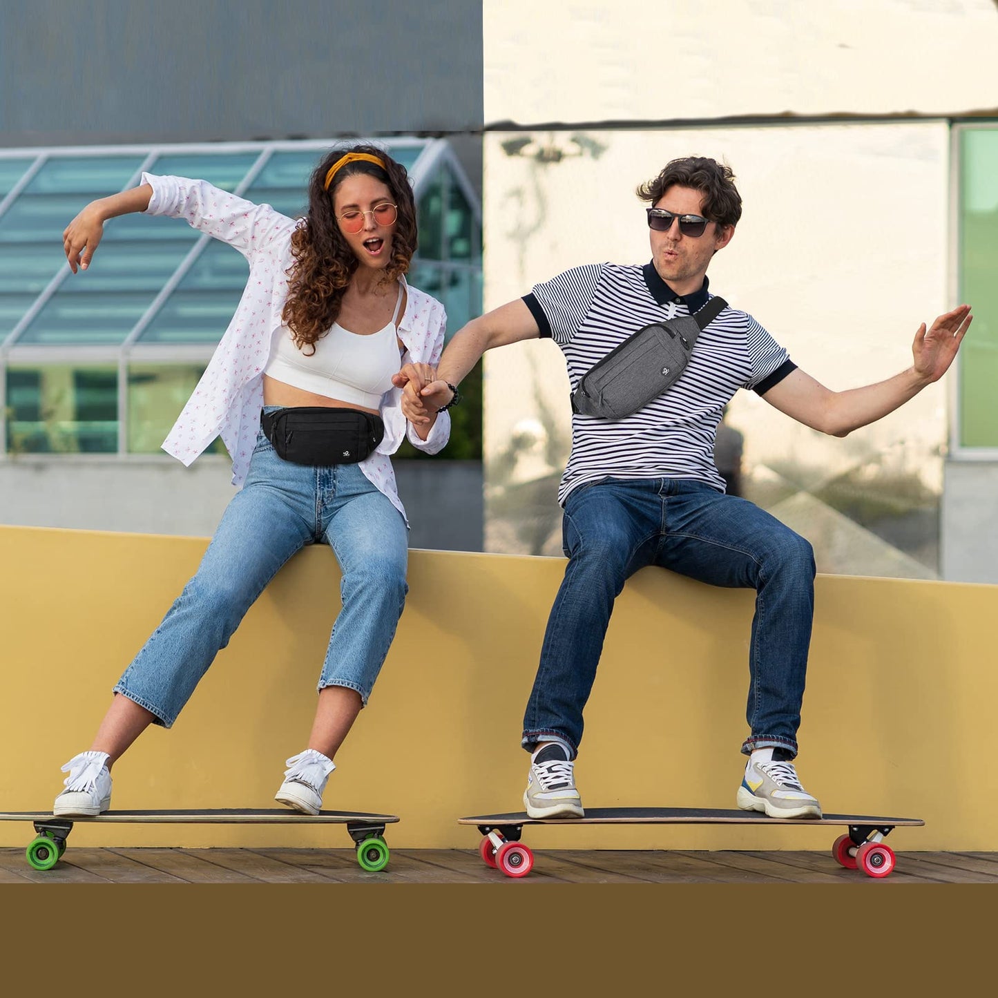Riñonera WATERFLY Deportiva Negra Cinturón Extra Extendido para Marcha y Senderismo Mujer Hombre