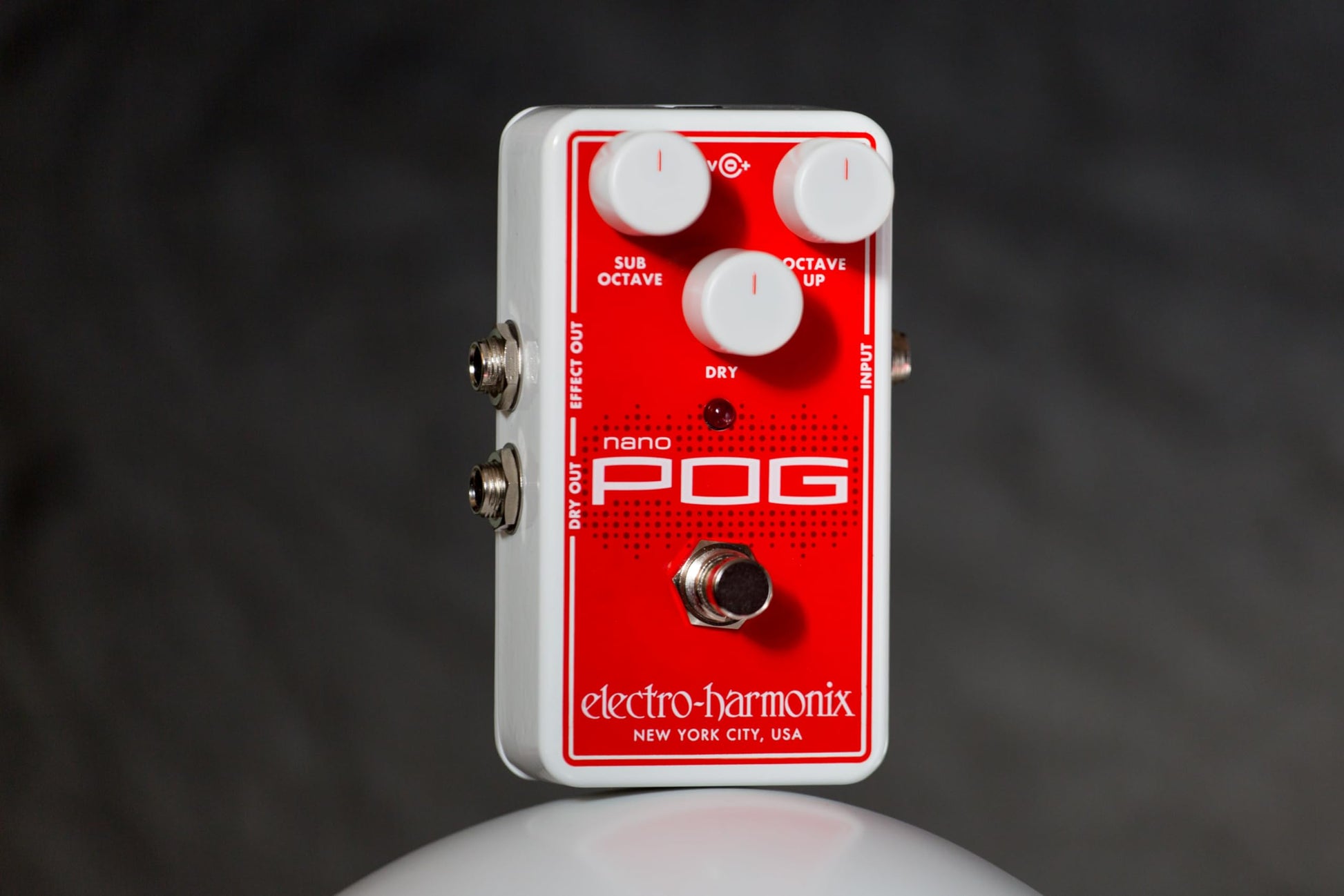 Pedal Generador Polifónico de Octava Electro-Harmonix Nano POG