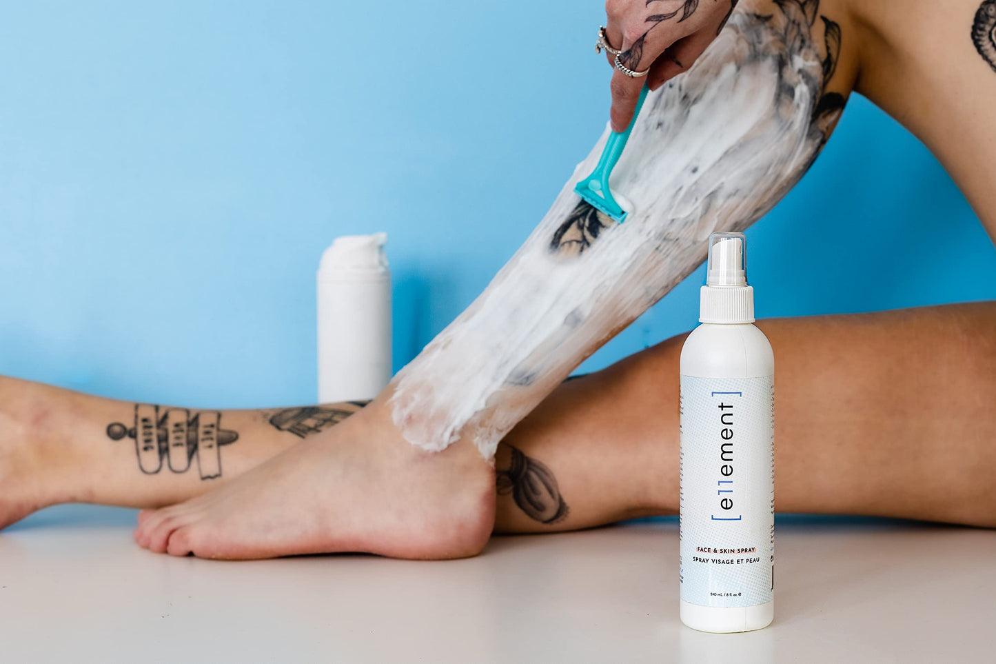e11ement - Ácido hipocloroso todo natural para la cara y la piel - Seguro para todo tipo de piel, incluyendo piel propensa al acné - Alivia la piel seca irritada del eccema (recambio 1 L)