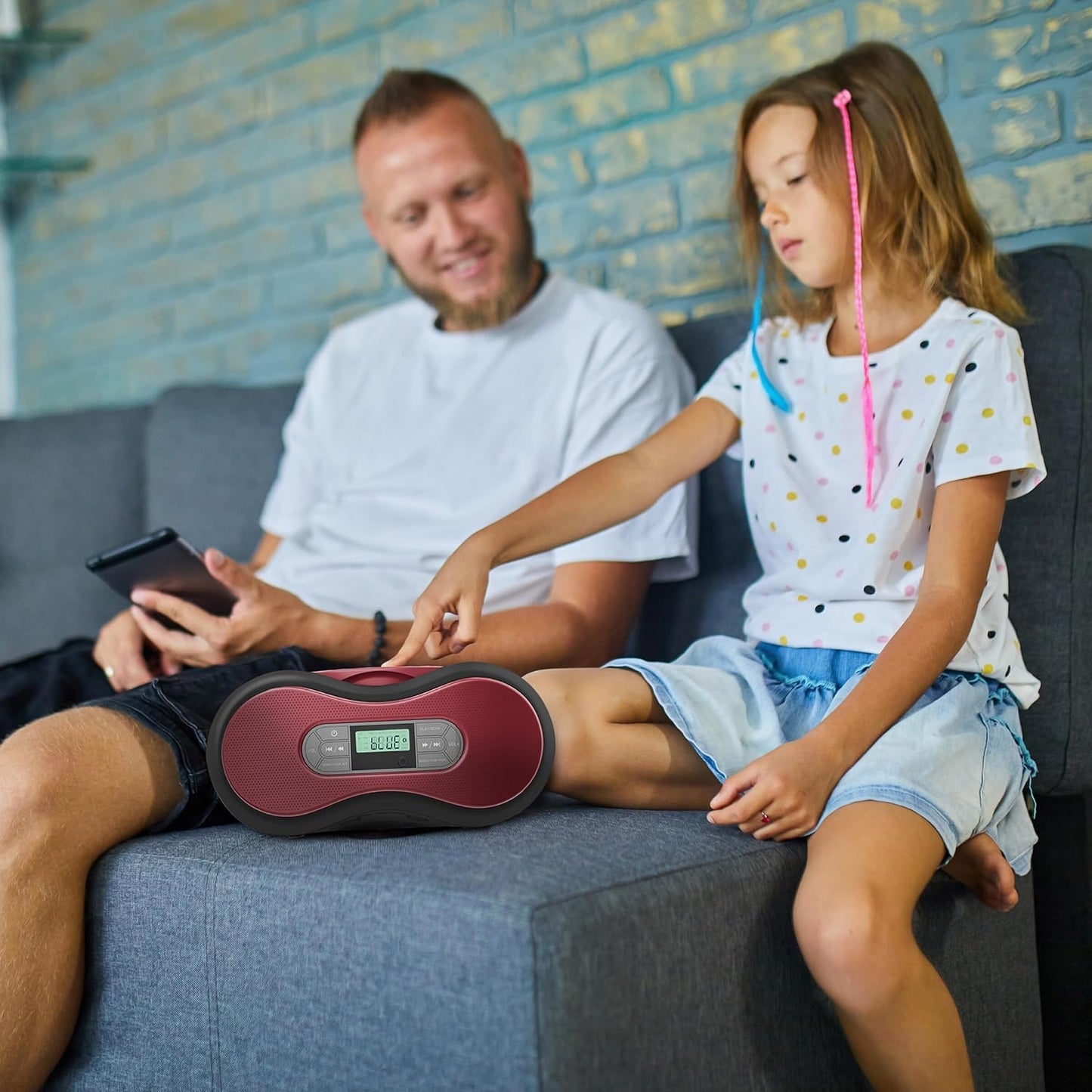 Core Innovations - Caja de CD portátil con Bluetooth con radio FM digital