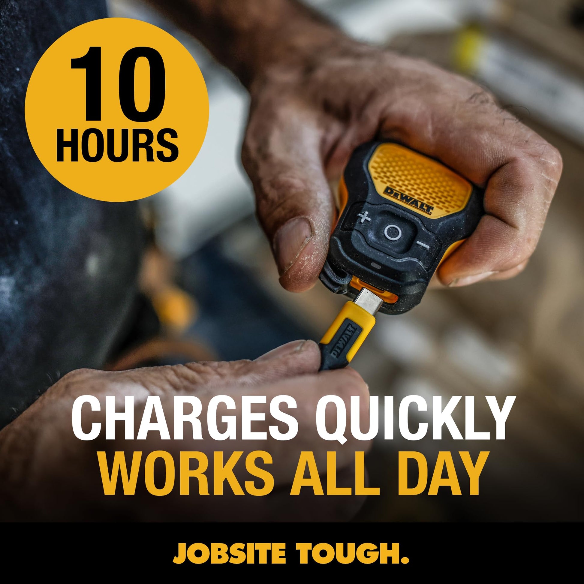 DEWALT - Bocina portátil inalámbrica Bluetooth (versión actualizada) con clip Jobsite Pro, resistente al agua, no magnético, micrófono incorporado para música y llamadas con manos libres