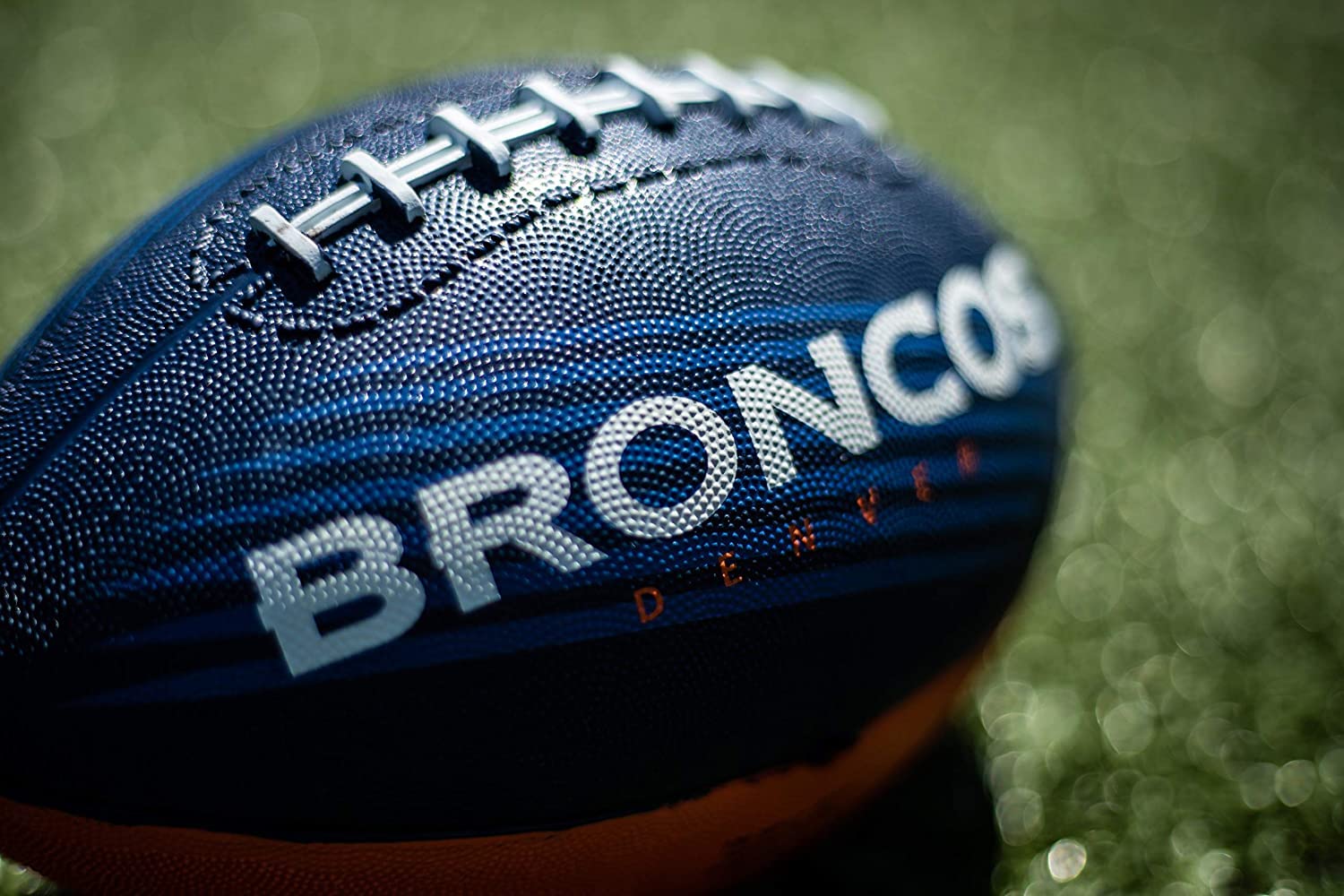 Balón de Fútbol NFL Downfield Negro Opciones del Equipo Juvenil