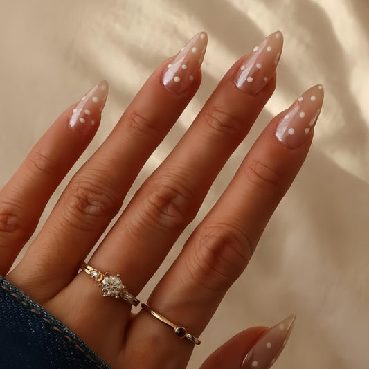 SXVME Uñas postizas de San Valentín en almendra, rosa nude, tamaño mediano, con diseño de mini lunares blancos, reutilizables, de gel suave, para mujer, 24 unidades