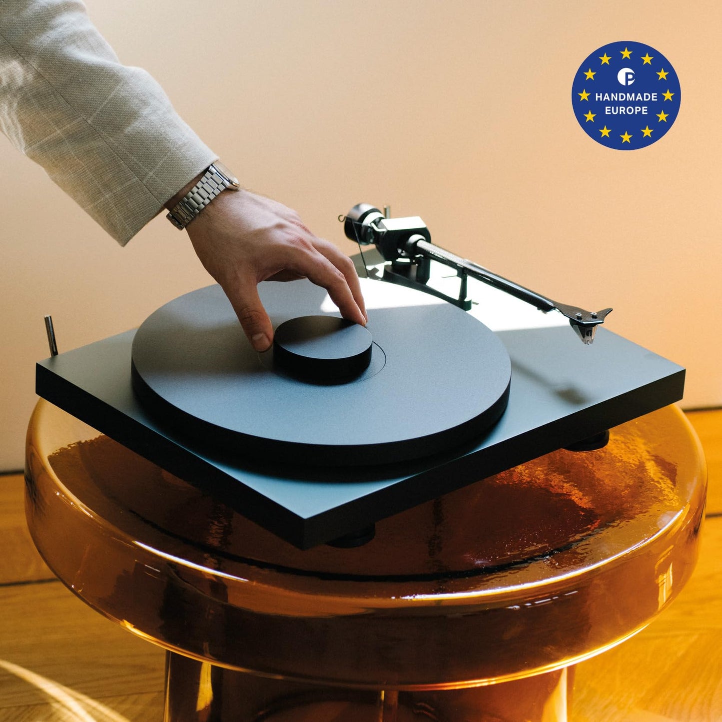Pro-Ject Debut EVO 2 Tocadiscos con cartucho Pick it MM EVO (blanco satinado)