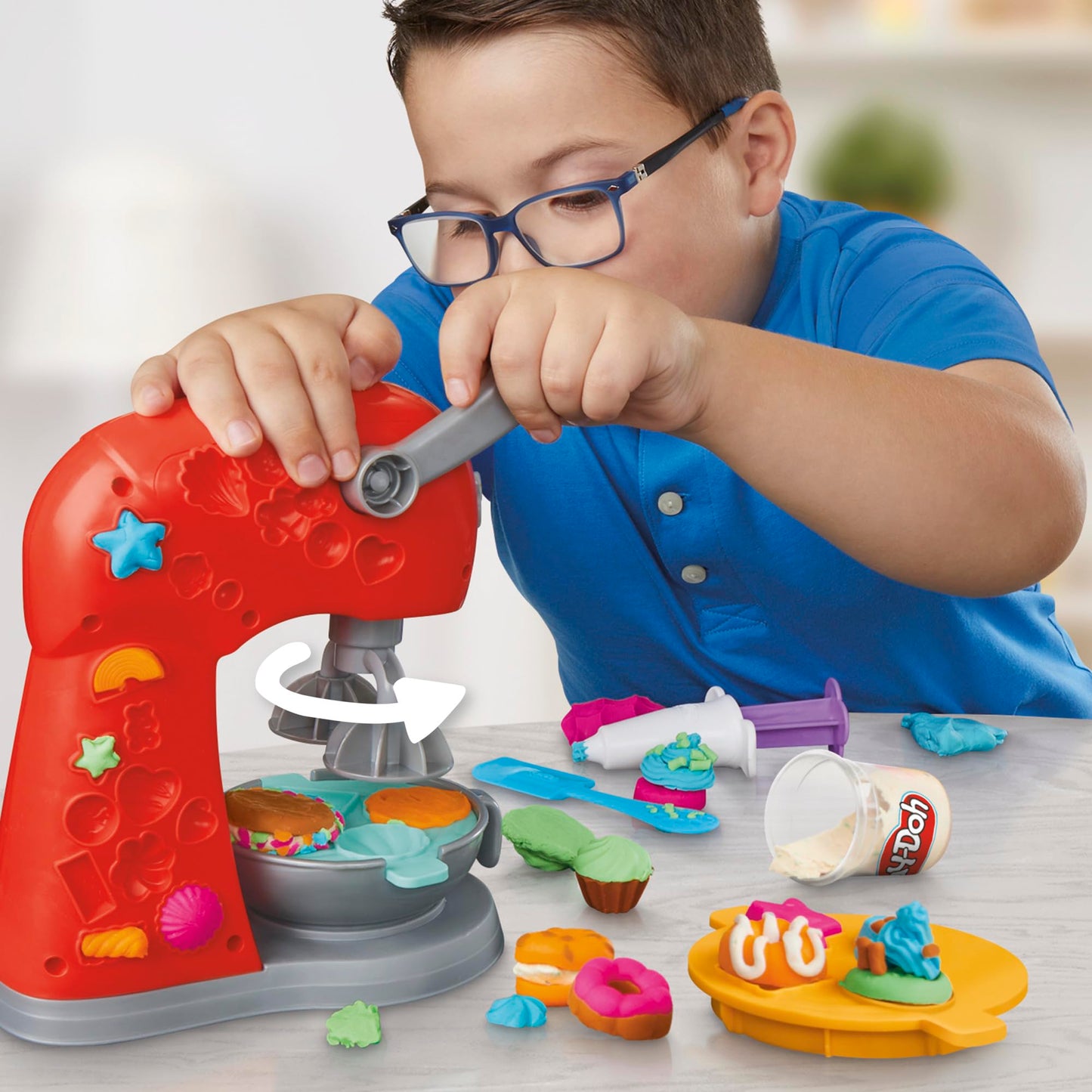 Hasbro Play-Doh Kitchen Creations Batidora Mágica Juego de Creatividad para Niños y Niñas a Partir de los 3 años
